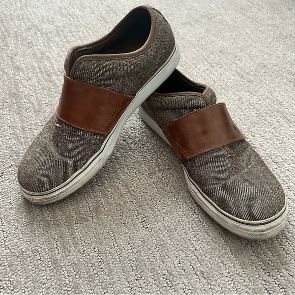 Men’s Puma Shoe Slip-On Size 9 Brown/White - Picture 4 of 9